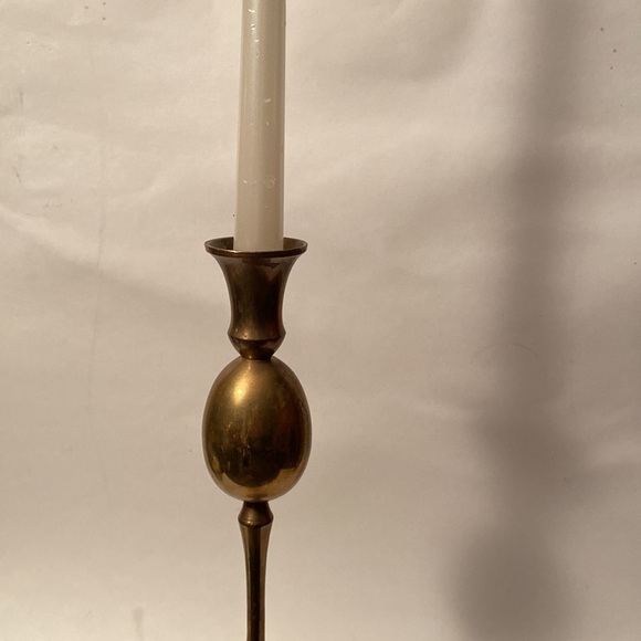 Zodax Taper Candle Holder Stick Ostrich Egg H-13\
